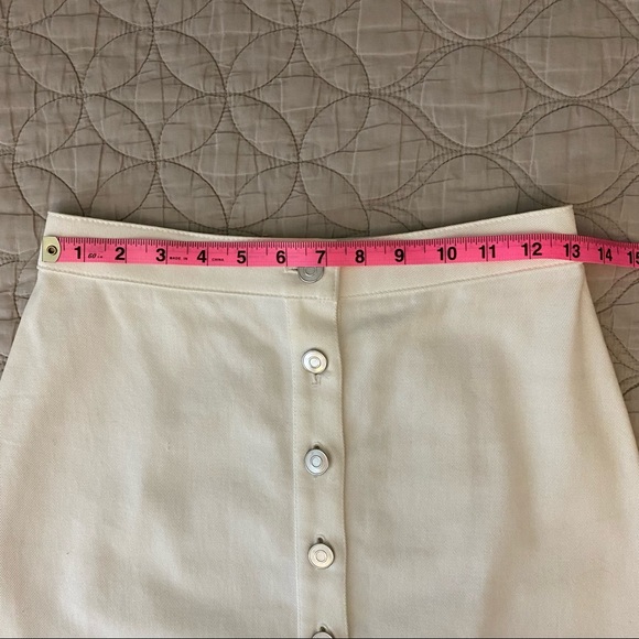 Club Monaco | Vidya Denim Skirt — White | Size 0 - Picture 10 of 13